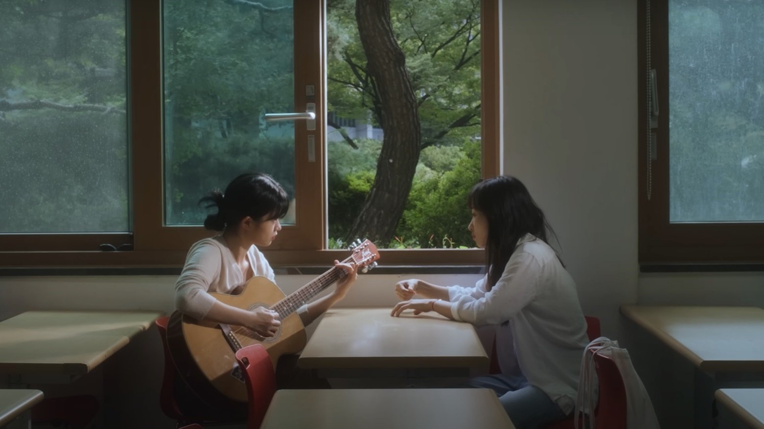 여름빛 쏟아지면|여름빛 쏟아지면