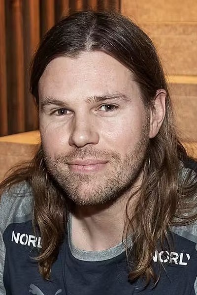 بازیگر Mikkel Hansen  