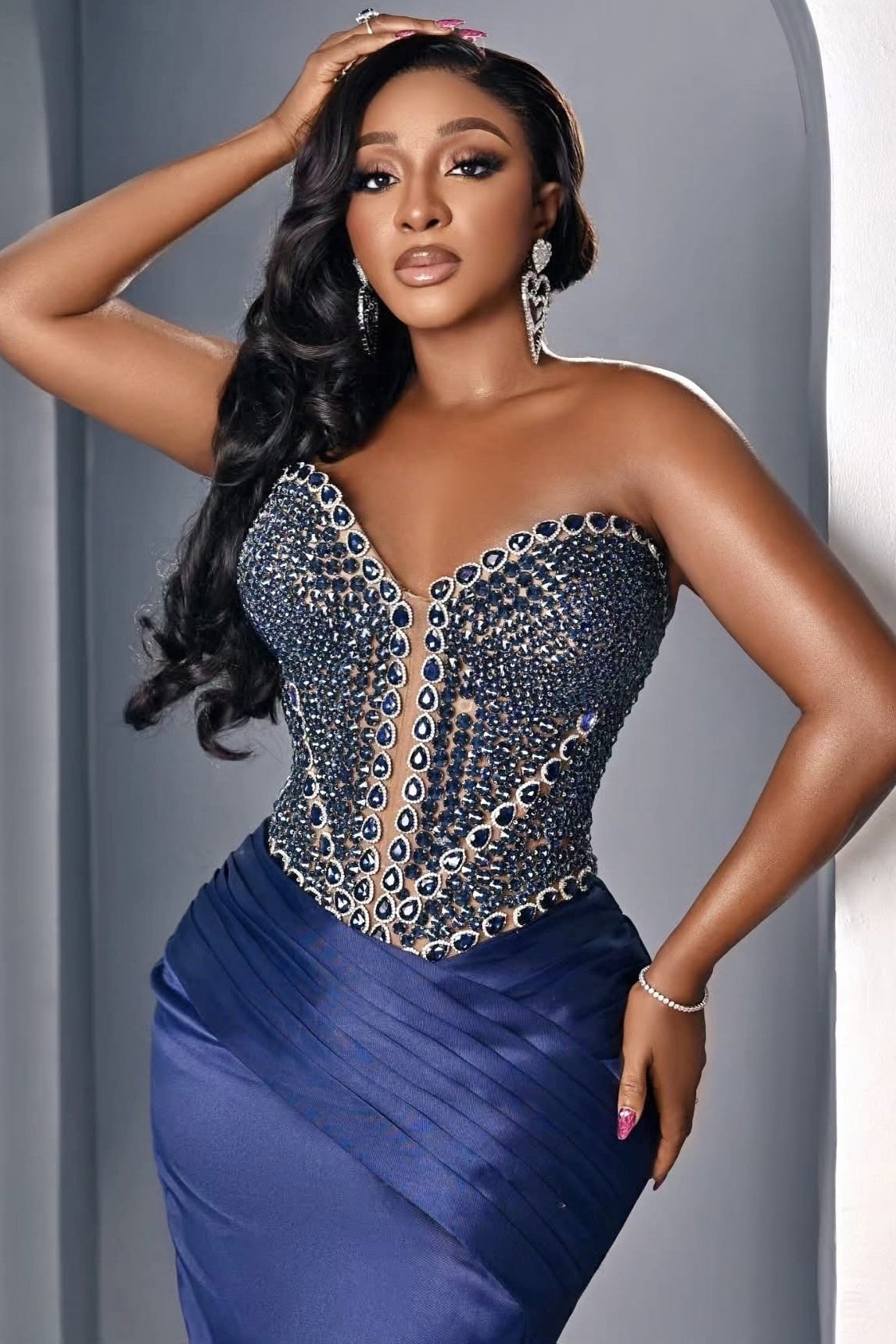 بازیگر Ini Edo  