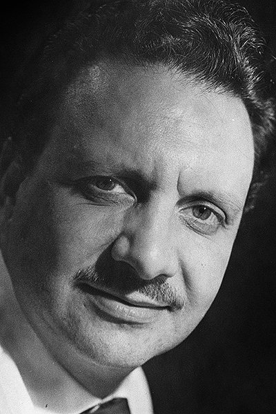 بازیگر Angelito Mello  