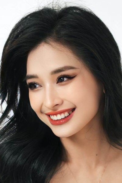 بازیگر Yến My  