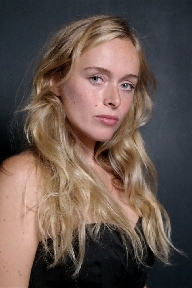 بازیگر Aliénor Seydoux  
