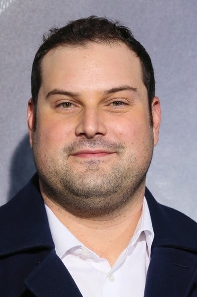 بازیگر Max Adler  