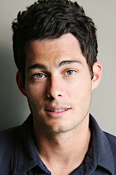 بازیگر Brian Hallisay  