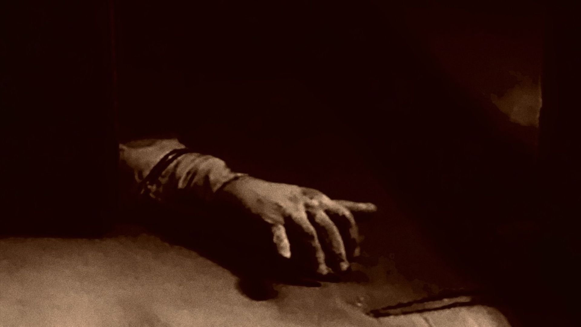 The Crawling Hand|The Crawling Hand