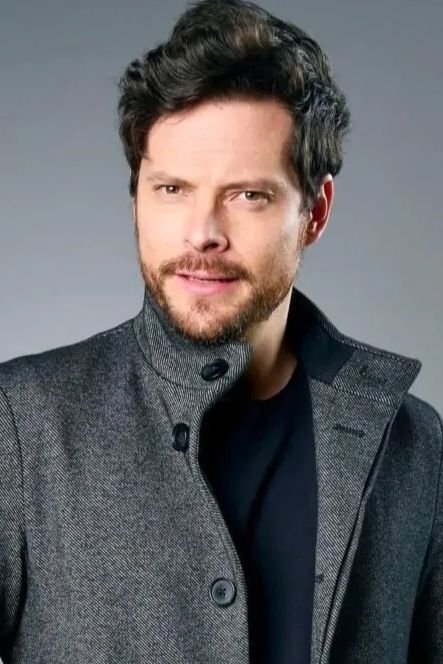 بازیگر Julián Trujillo  