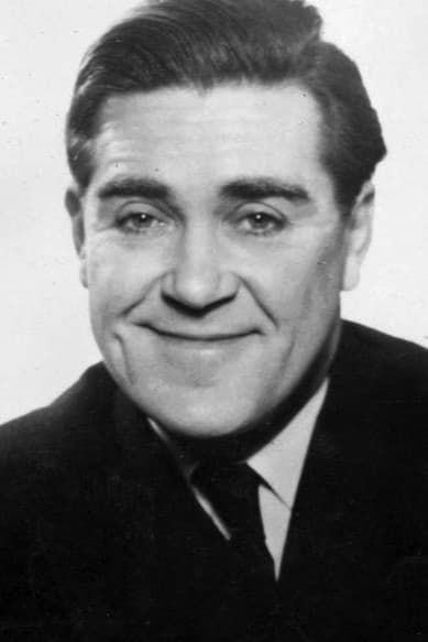 بازیگر Peter Butterworth  