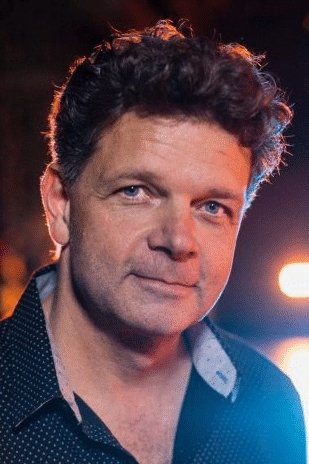 بازیگر Serge Desrosiers  