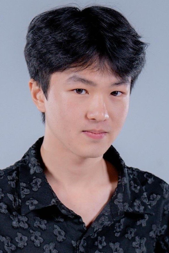بازیگر Kim Sirichok Rodjanaunthong  