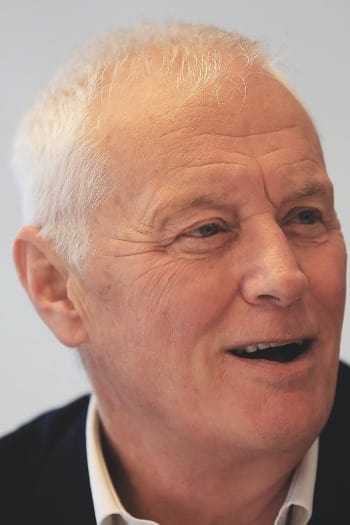 بازیگر Barry Hearn  