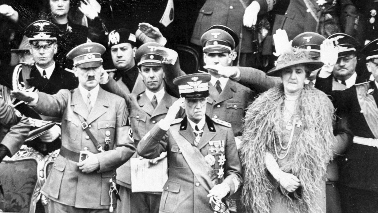 Les Monarchies face à Hitler|Les Monarchies face à Hitler