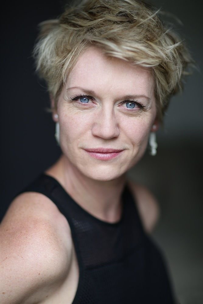 بازیگر Virginie Caliari  