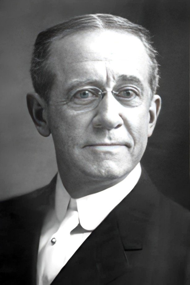 بازیگر William H. Crane  
