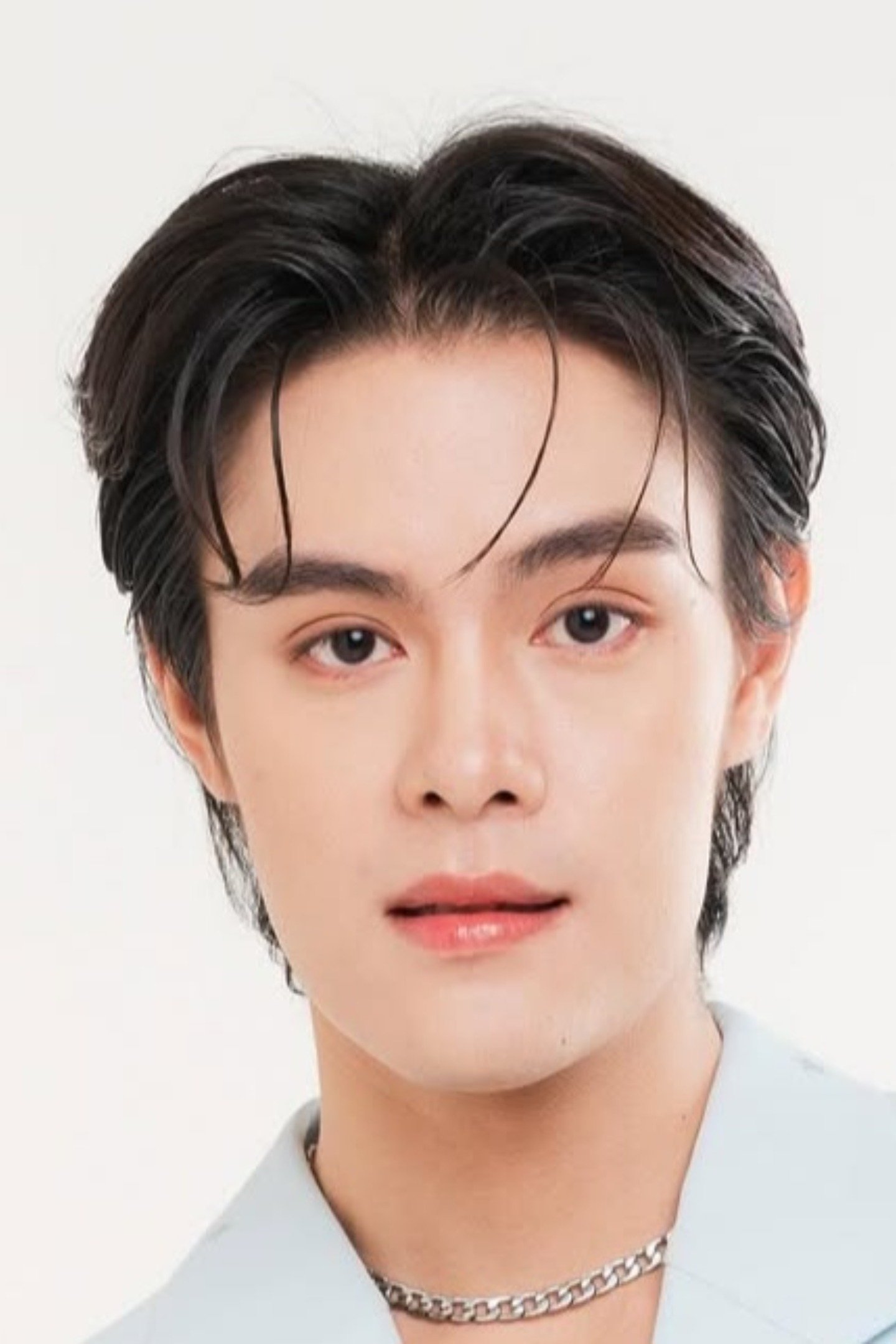 بازیگر สรัช พิชิตปรีชา  