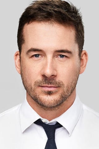 بازیگر Barry Sloane  