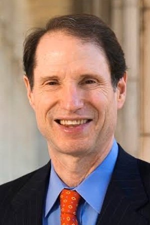 بازیگر Ron Wyden  