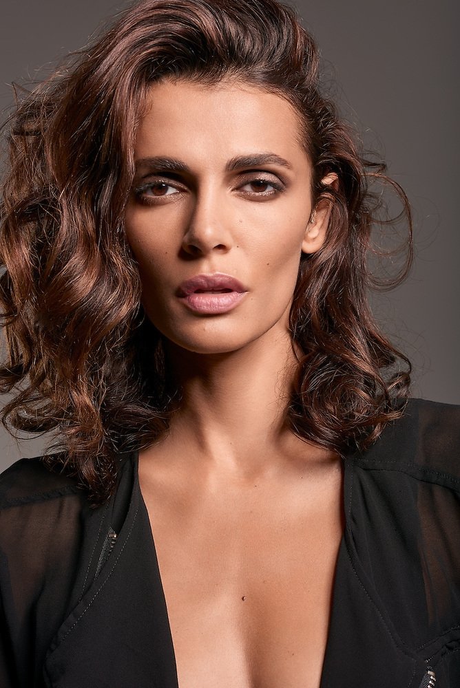 بازیگر Houda Shretah  