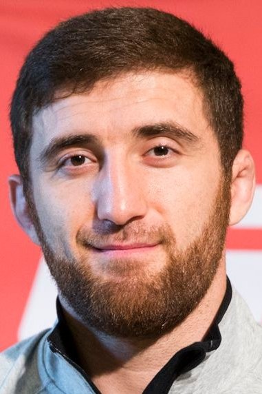 بازیگر Ruslan Magomedov  