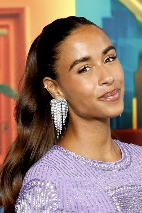 بازیگر Naomi Joël  