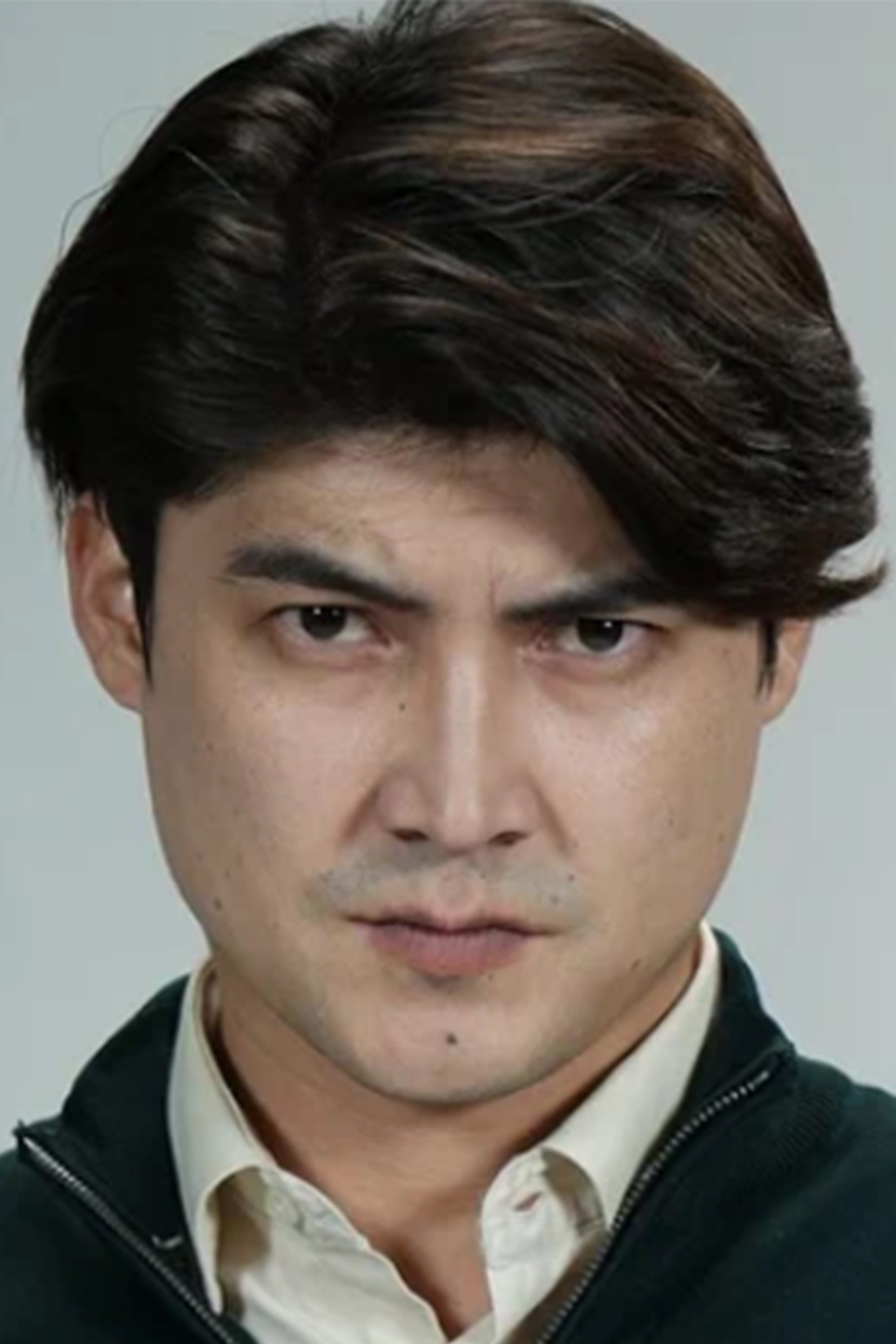 بازیگر Kuanysh Kudaibergen  