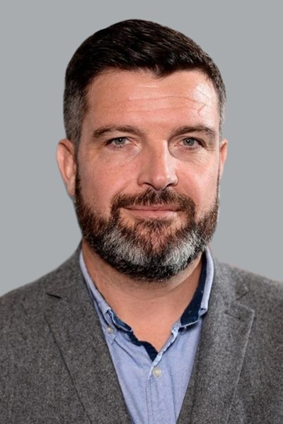 بازیگر Bradley Freegard  