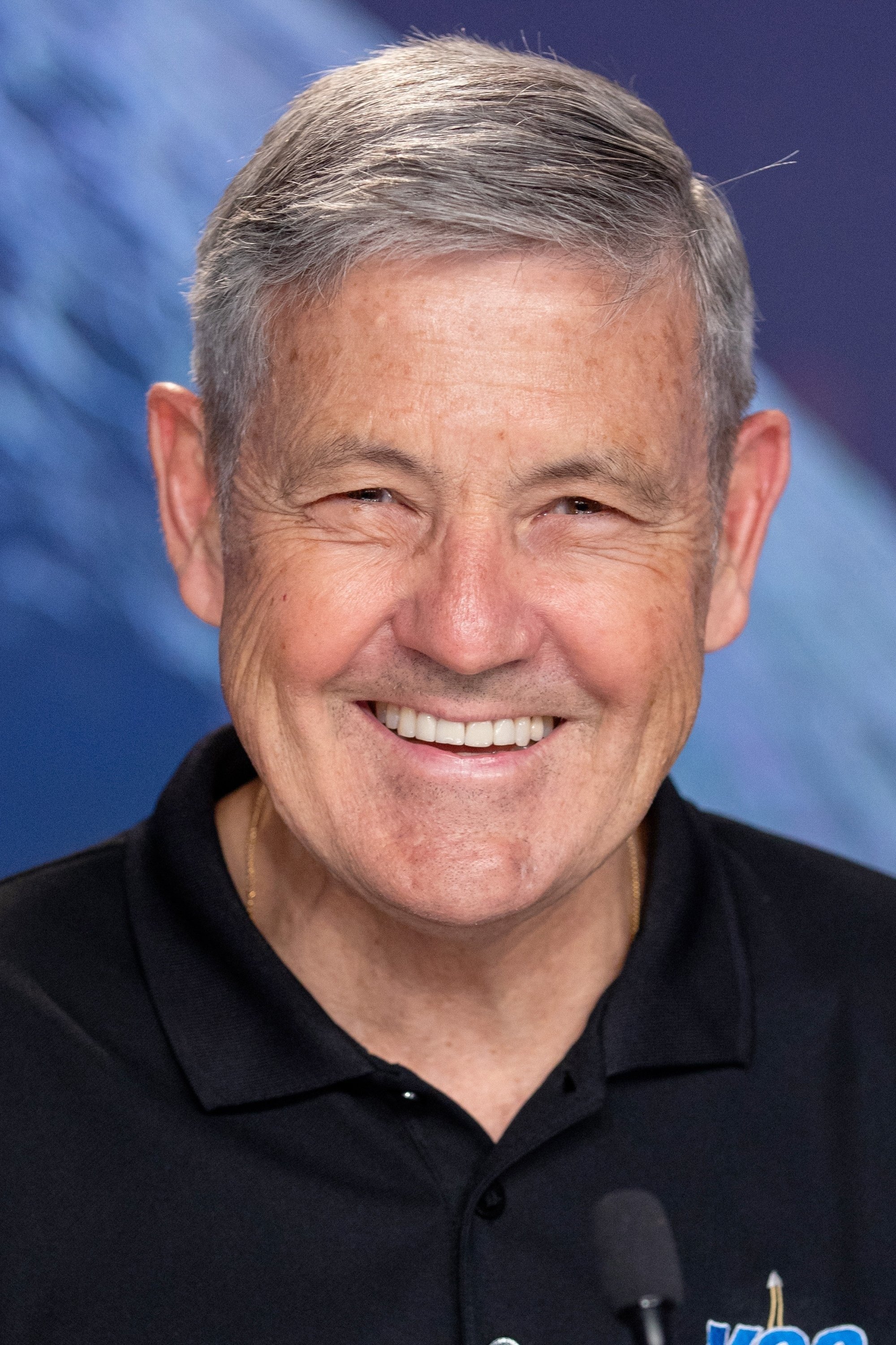 بازیگر Robert D. Cabana  