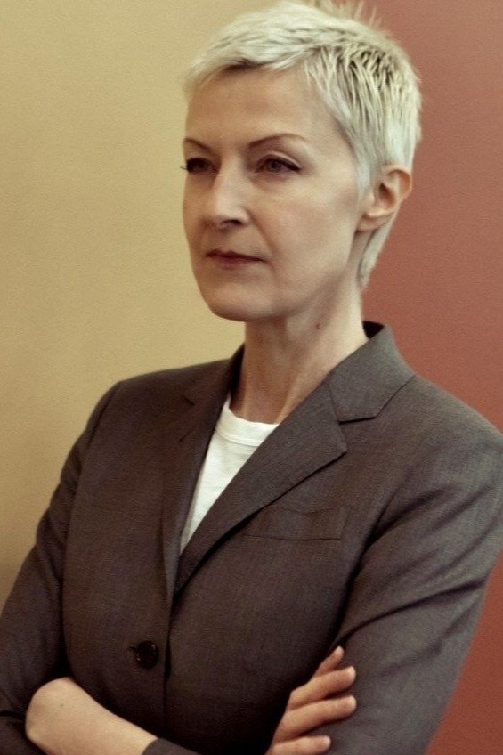 بازیگر Mary Anne Hobbs  