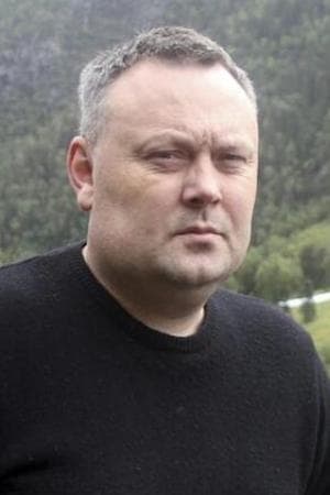 بازیگر Bjørn Iversen  