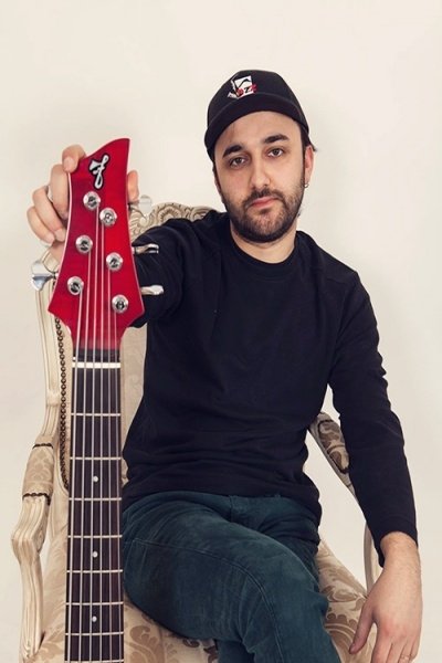 بازیگر Teymur Phell  