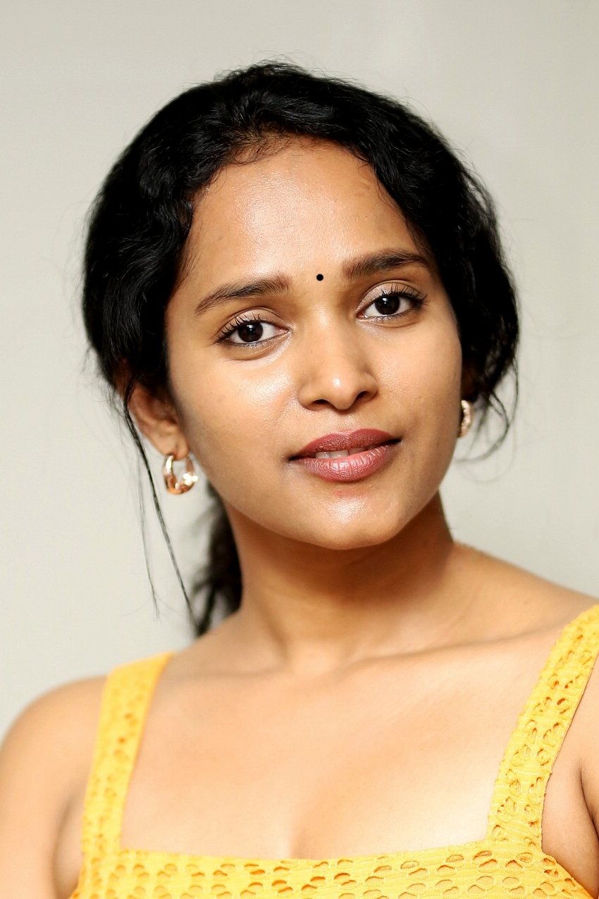بازیگر Pavani Karanam  