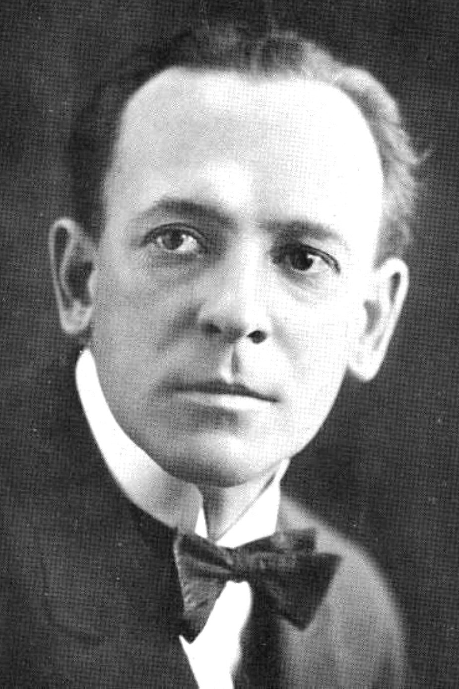 بازیگر Frank Harvey  
