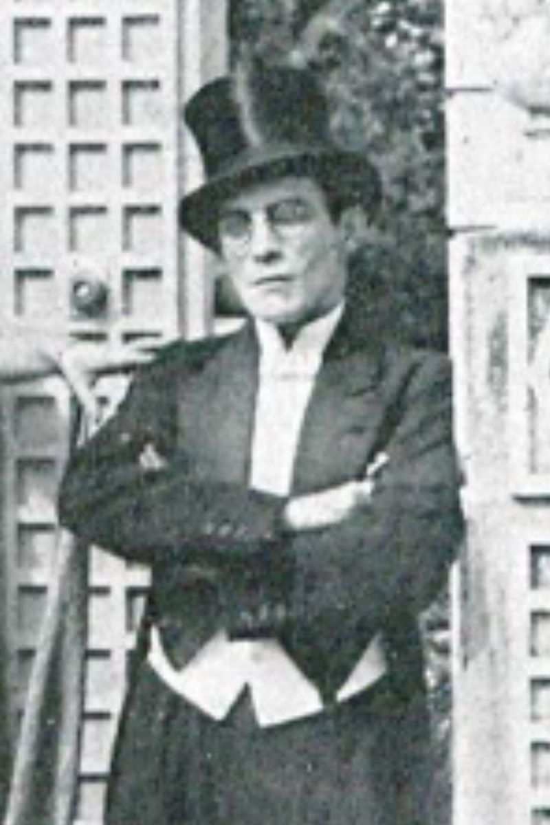 بازیگر Antonio Rolando  