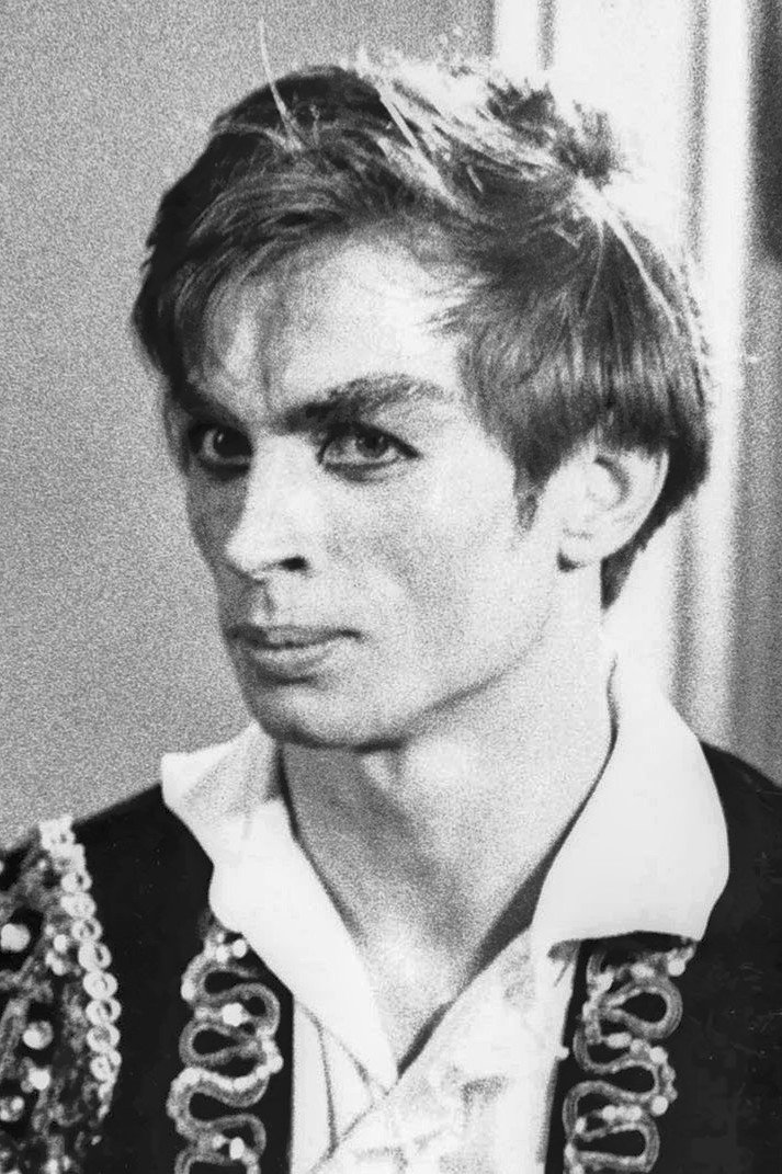 بازیگر Rudolf Nureyev  