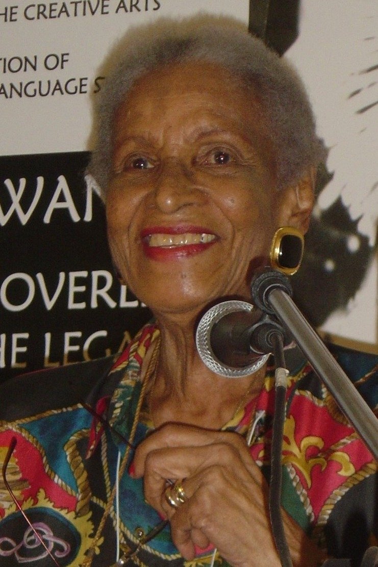 بازیگر Lois Kelly-Miller  