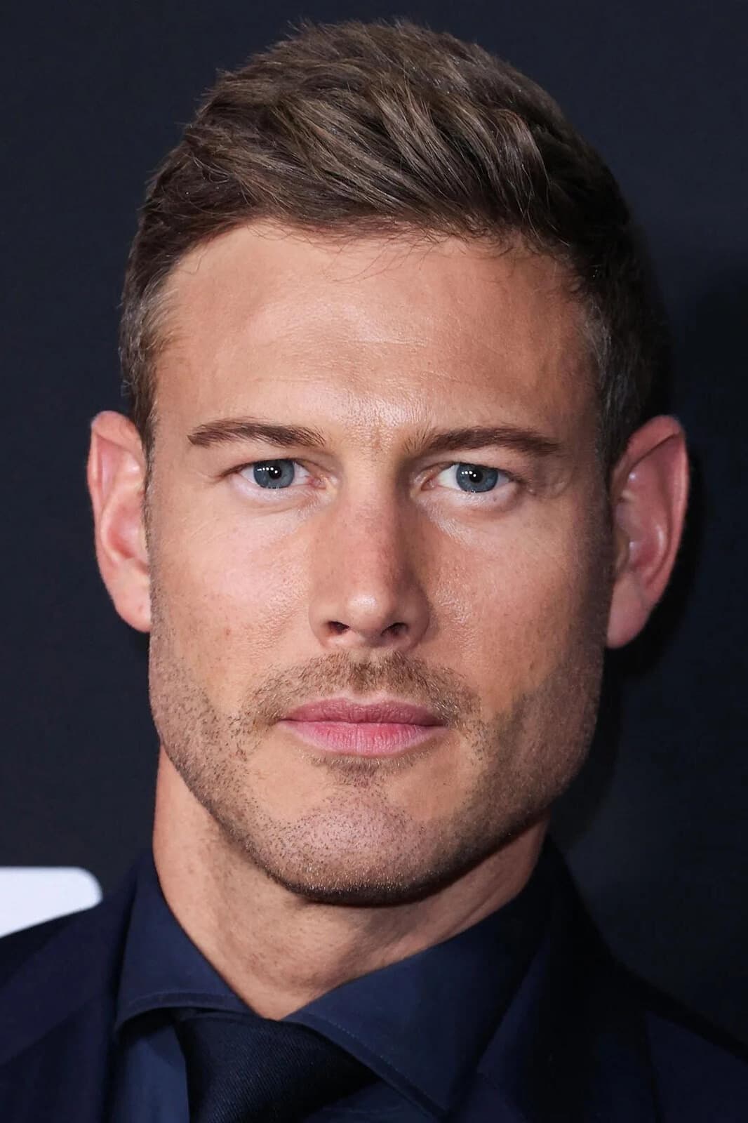 بازیگر Tom Hopper  