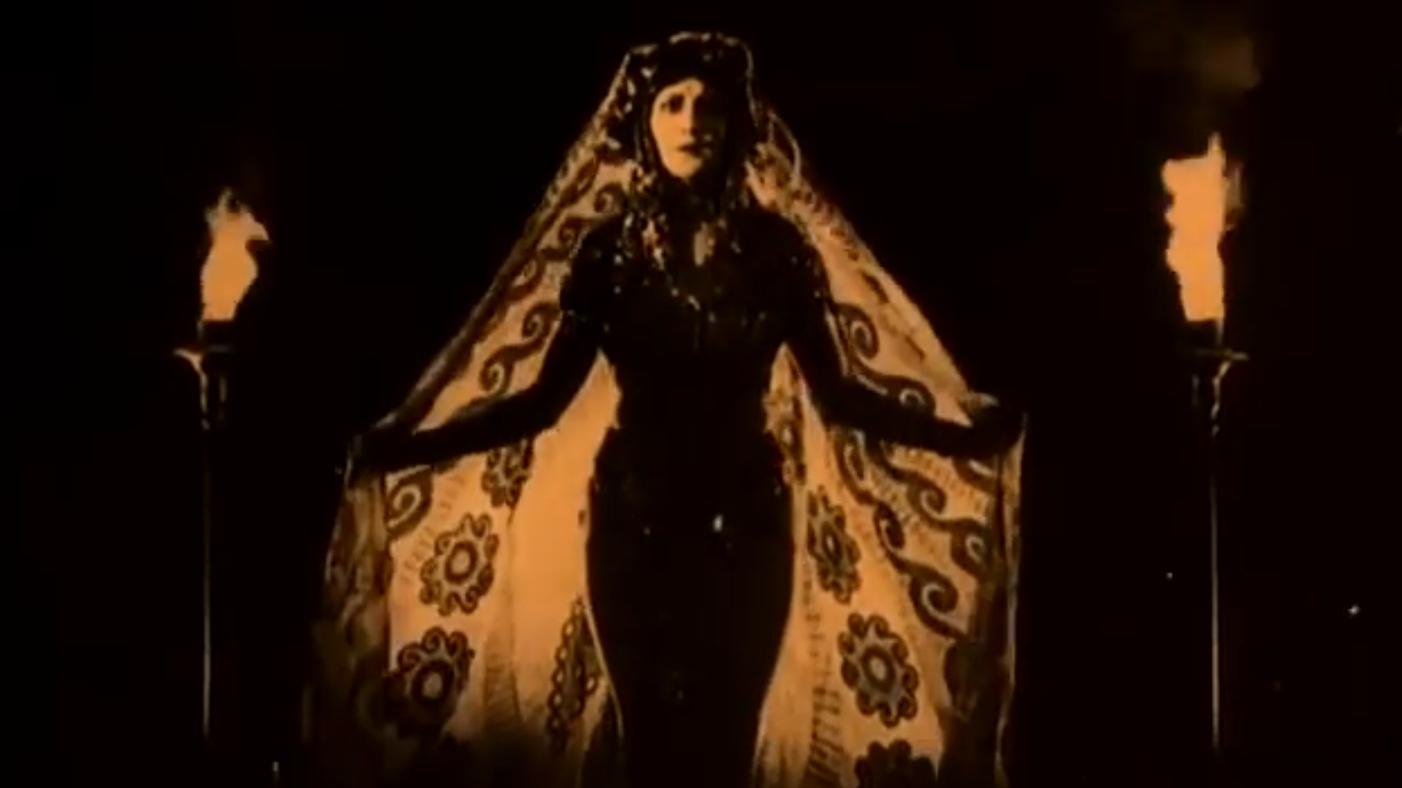 Helena|Helena