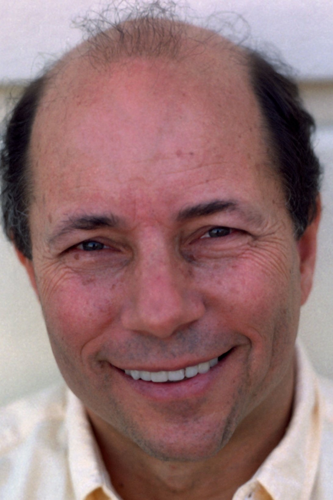 بازیگر Robert Greenwald  