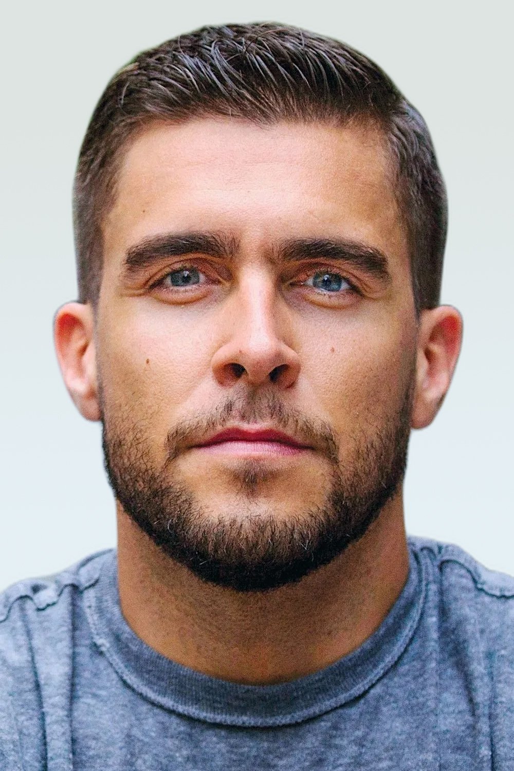 بازیگر Josh Segarra  