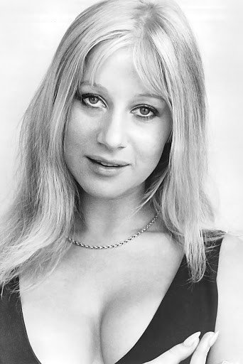 بازیگر Helen Mirren  