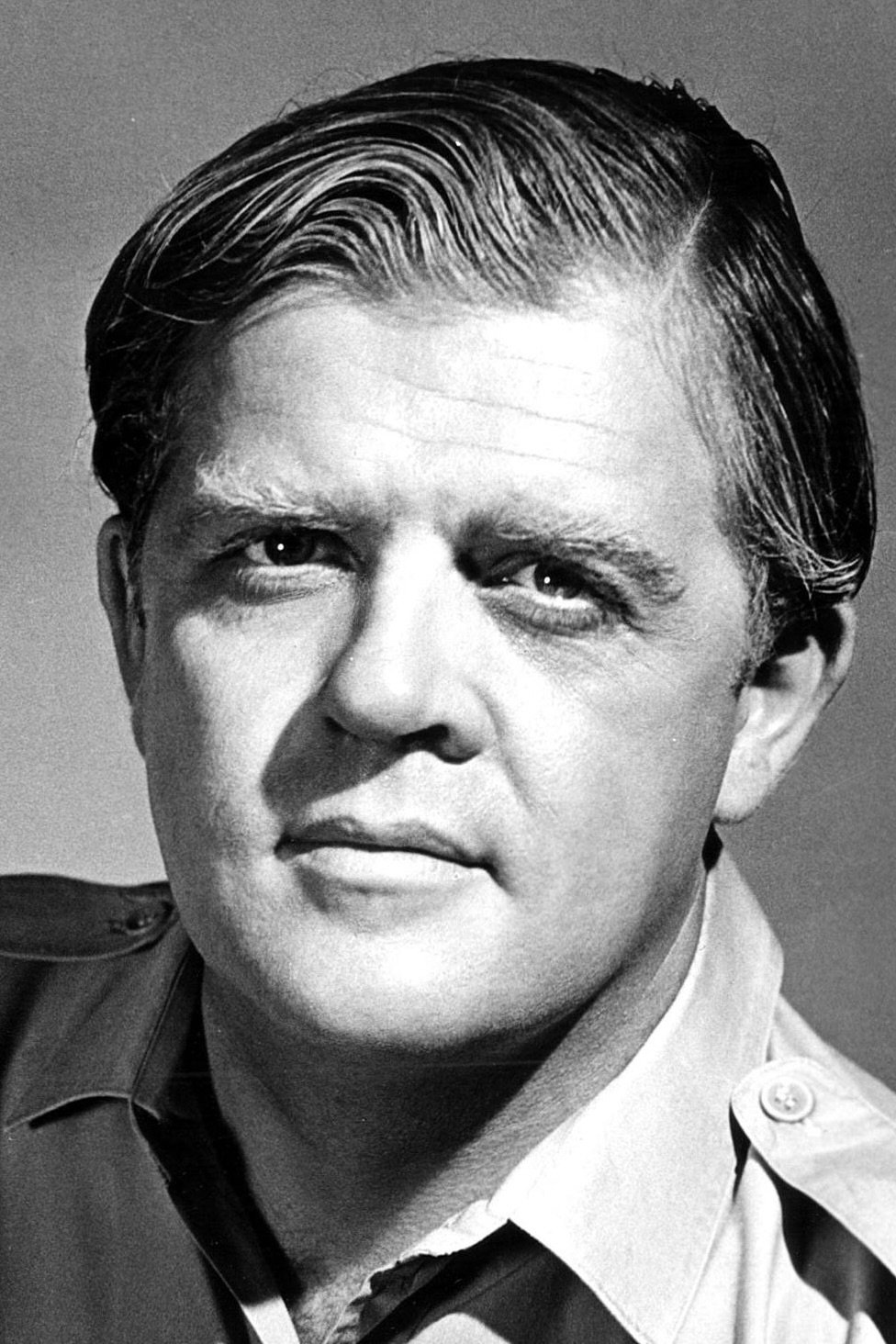 بازیگر Pat Hingle  