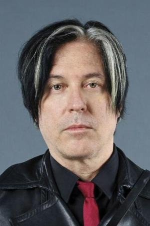 بازیگر Troy Van Leeuwen  