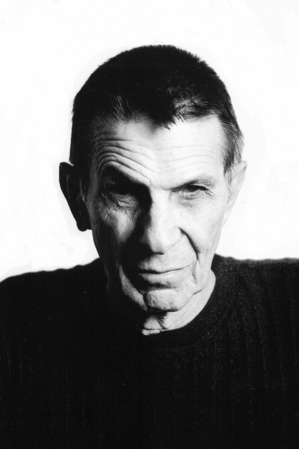 بازیگر Leonard Nimoy  