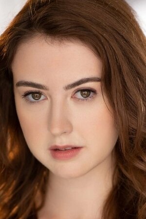 بازیگر Sarah Queralt  