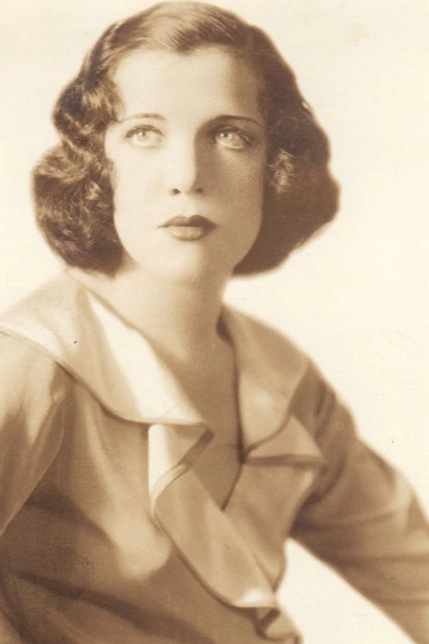 بازیگر Frances Upton  