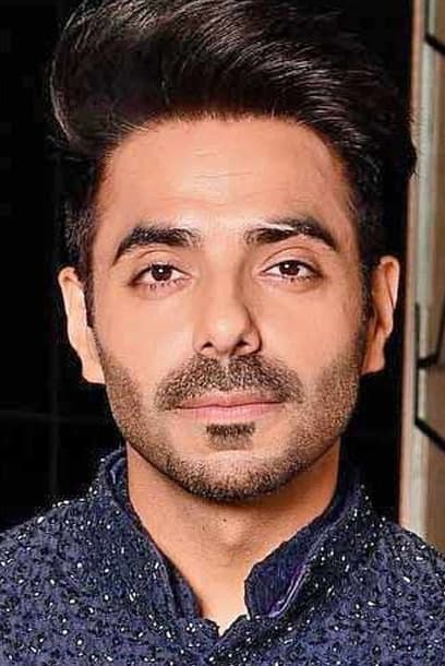 بازیگر Aparshakti Khurana  