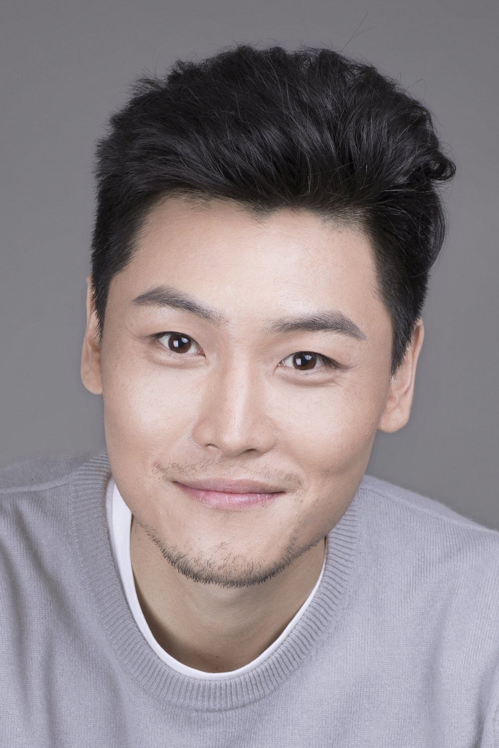 بازیگر Yang Mingyi  