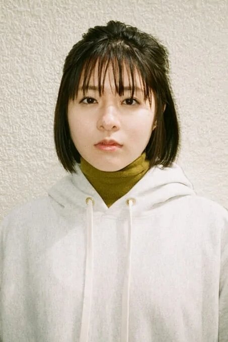 بازیگر 真広佳奈  