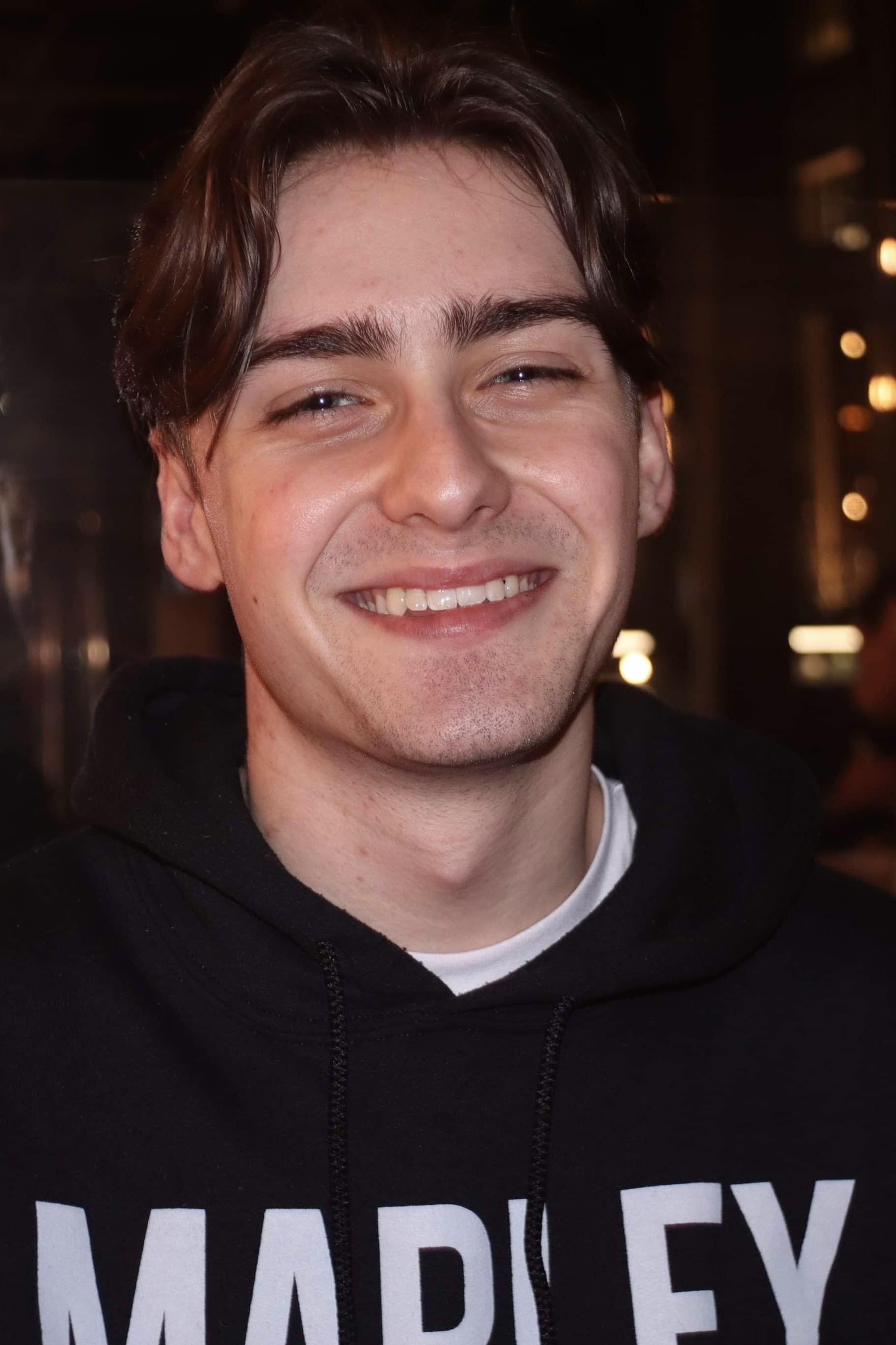 بازیگر Ethan Kerr  