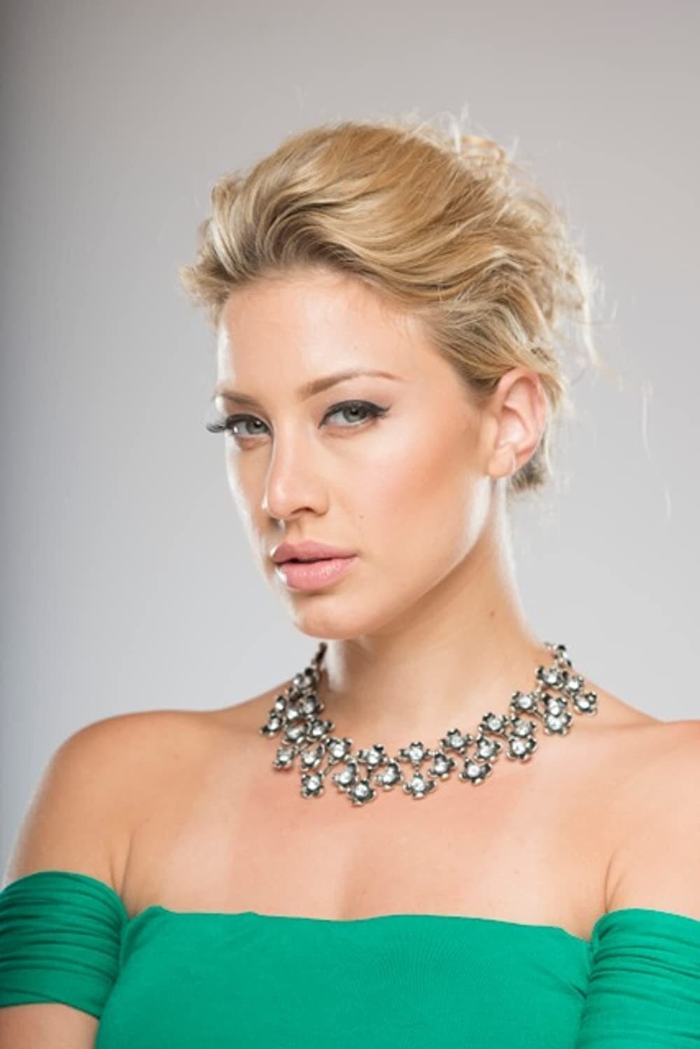 بازیگر Kristin Vahl  