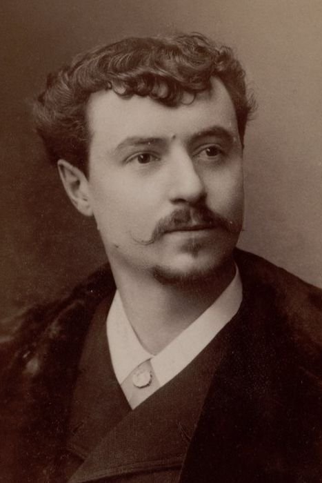 بازیگر Auguste Volny  